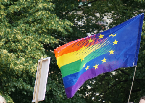 Immer mehr Menschen in der EU fordern ihr Recht auf sexuelle Selbstbestimmung ein.